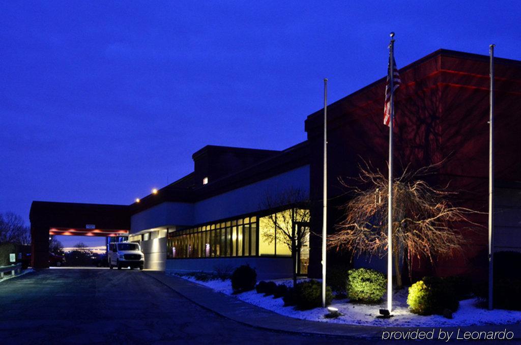 Wyndham Garden Inn Pittsburgh Airport Robinson Township Exterior foto